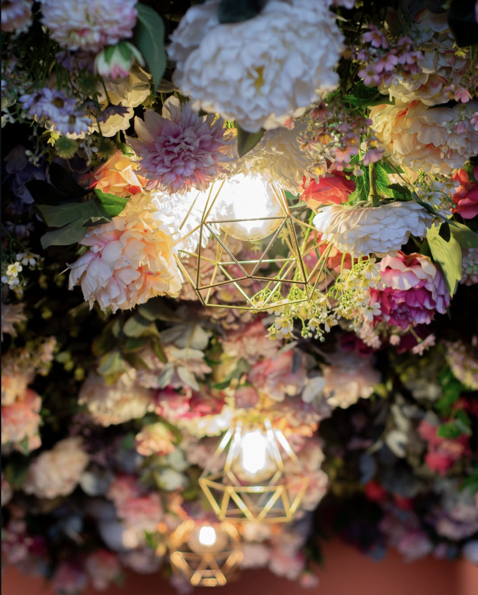 Teto decorado com flores
